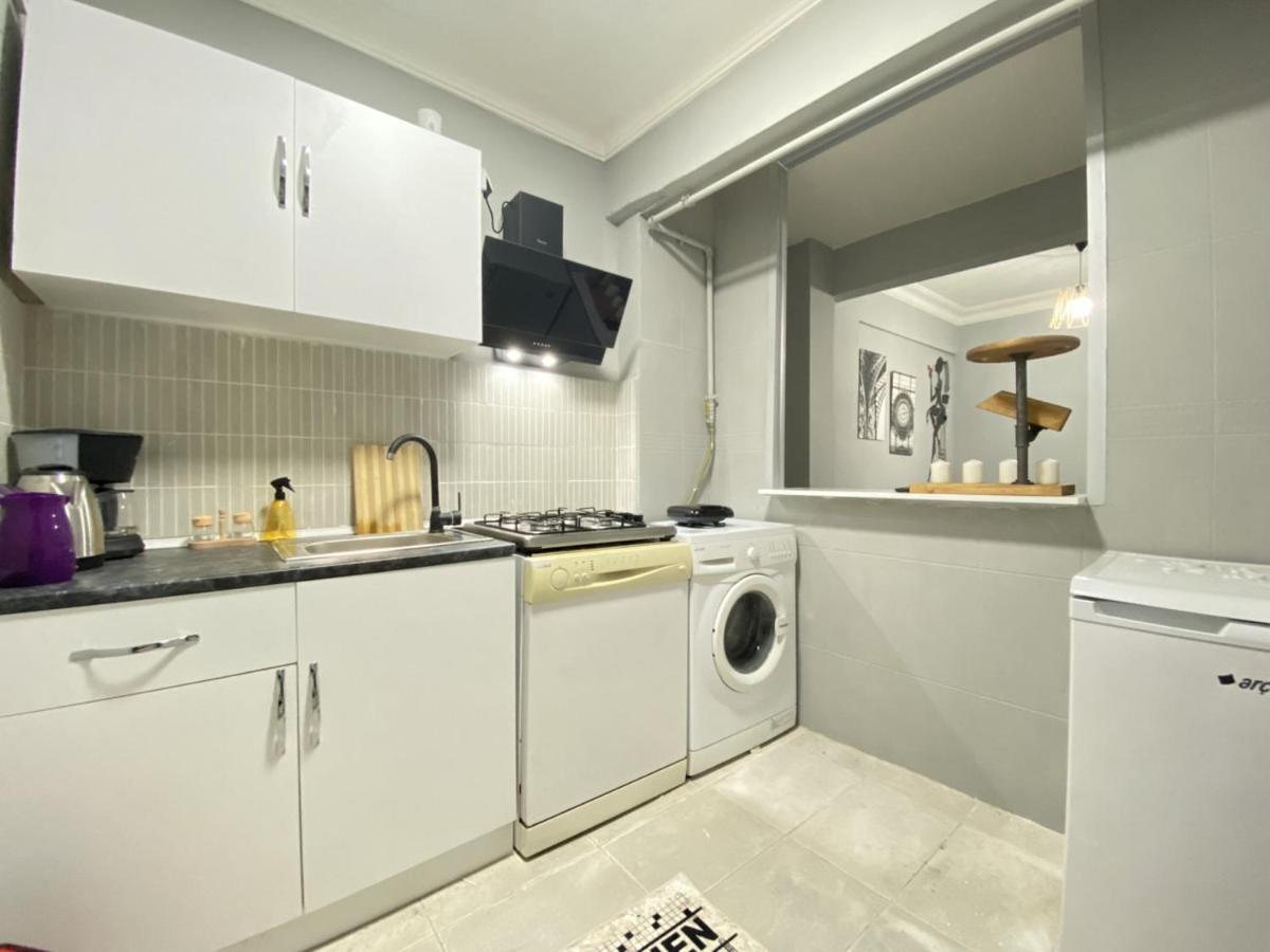 Ferienwohnung Charming Flat With Balcony In Sinanpasa Besiktas Istanbul Exterior foto